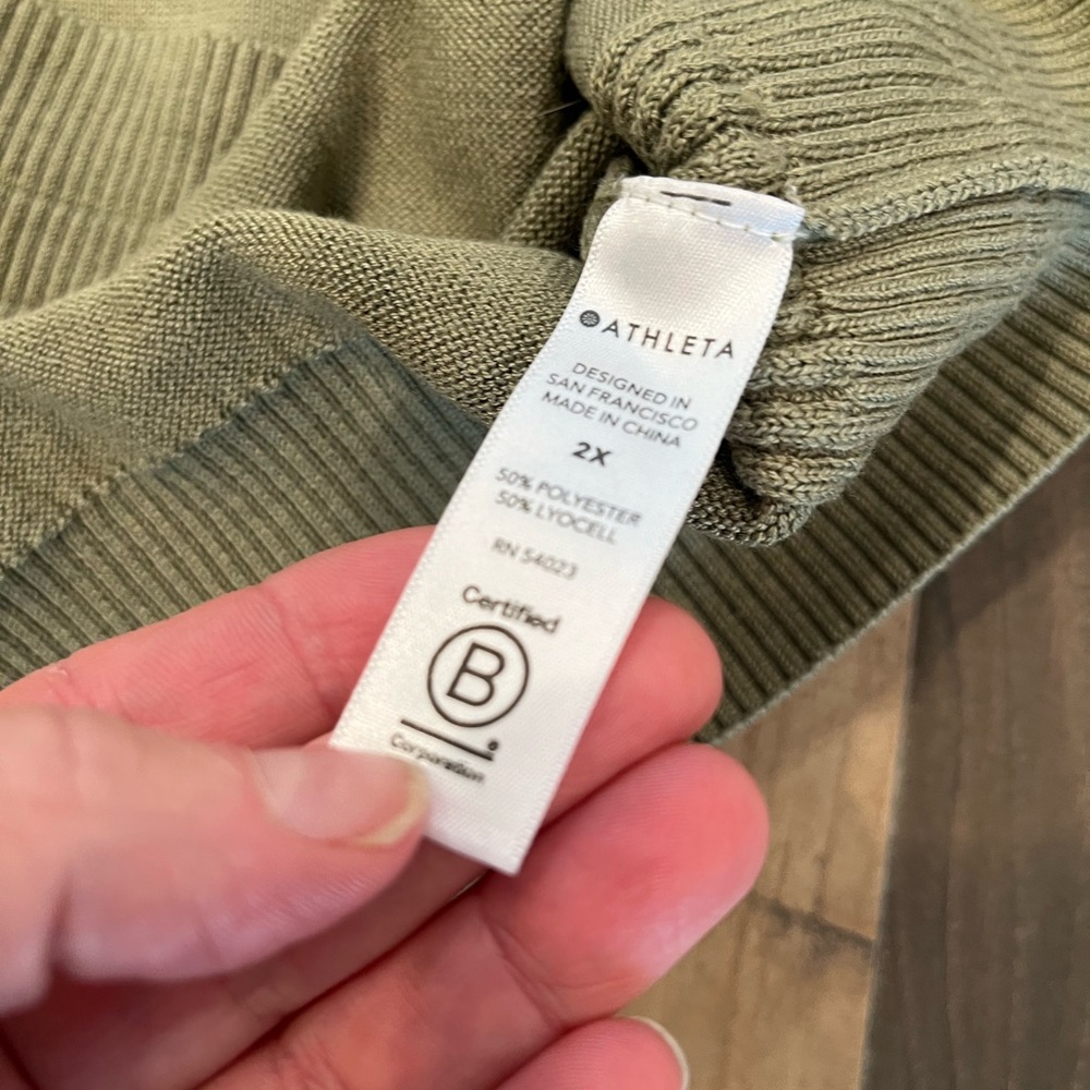 Athleta Evergreen Hoodie Shadow Olive Sweater Oversized Size 2x - Picture 4 of 7